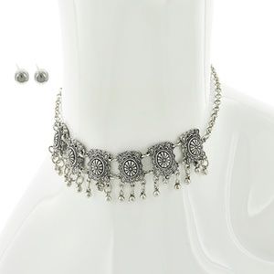 Lead Compliant / Metal / Flower / Post (earrings)